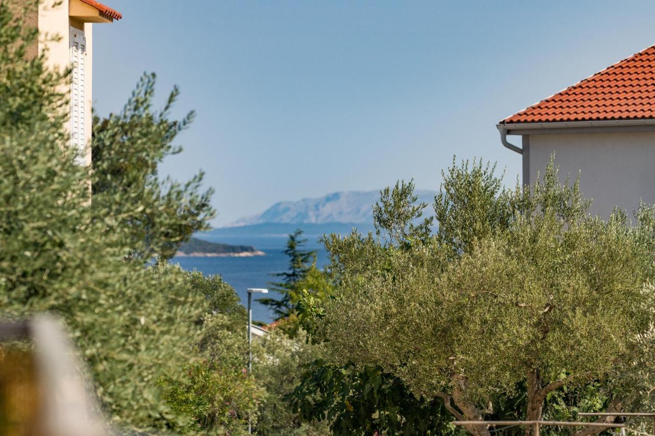Apartman Ivan Krk Krk Town Exteriör bild