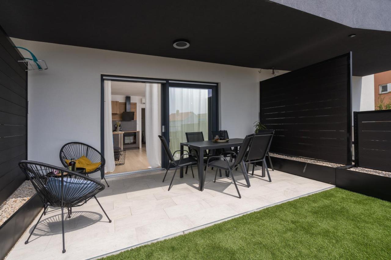 Apartman Ivan Krk Krk Town Exteriör bild